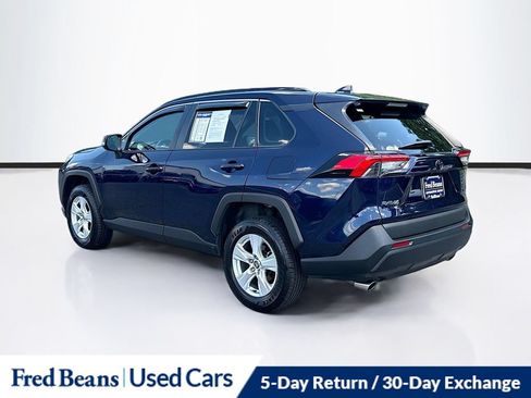 Used 2021 Toyota RAV4 XLE w/ Convenience Package AWD/4WD image 7