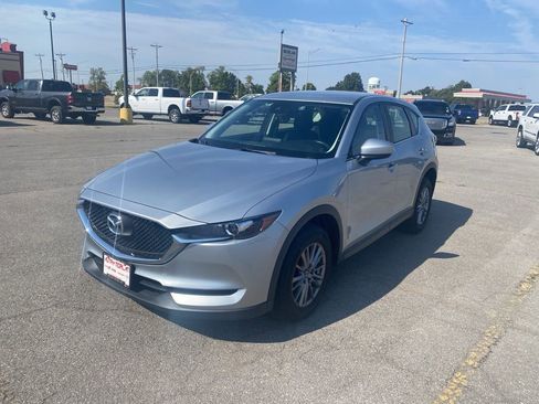 Used 2018 MAZDA CX-5 Sport image 2