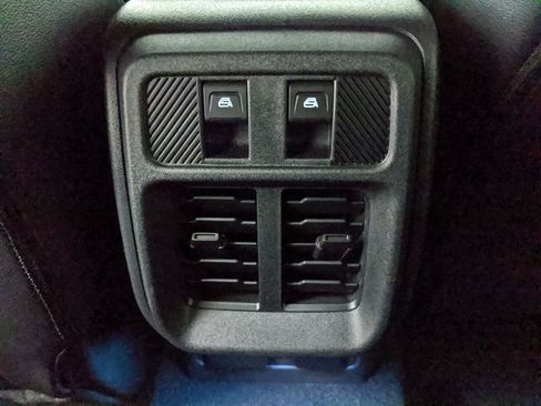 New 2025 Ford Bronco Outer Banks AWD/4WD image 13