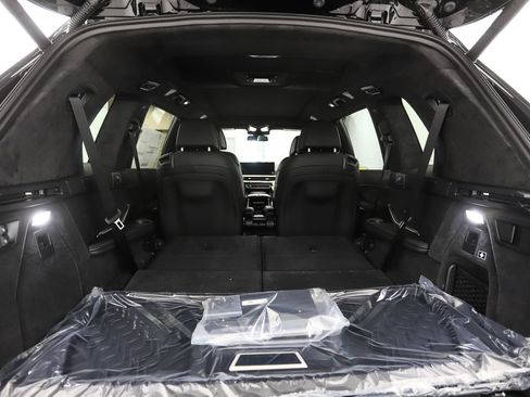 New 2027 BMW X7 M60i AWD/4WD image 27