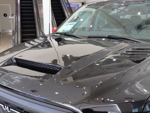 New 2025 Ford F150 XL w/ Equipment Group 103A High image 37