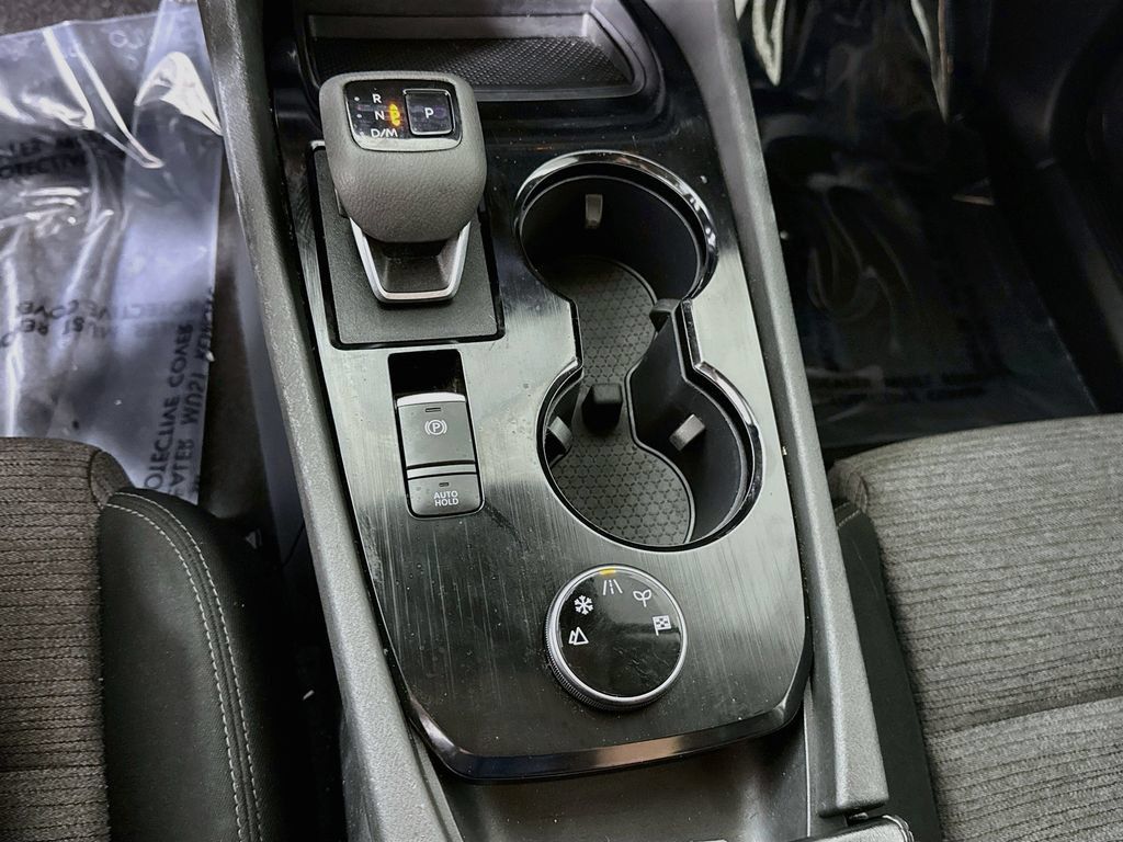 Certified 2023 Nissan Rogue SV AWD/4WD image 10