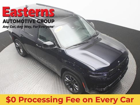 Used 2025 Jeep Grand Wagoneer Series II Obsidian w/ Quick Order Packagew 28T AWD/4WD image 3