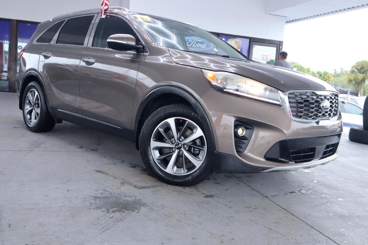 Used 2019 Kia Sorento EX w/ EX Touring Package FWD image 3