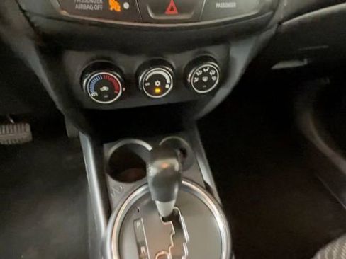 Used 2016 Mitsubishi Outlander Sport ES AWD/4WD image 29