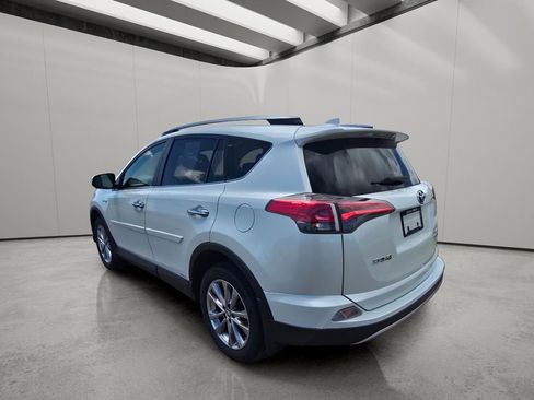 Used 2018 Toyota RAV4 Limited w/ Advanced Technology Package AWD/4WD image 3