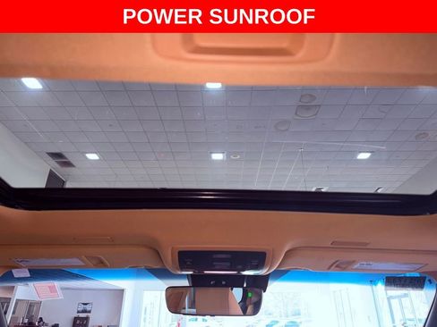 Certified 2025 Lexus ES 350 w/ Premium Package image 10