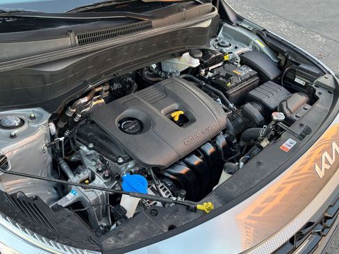 Used 2025 Kia Seltos S image 26