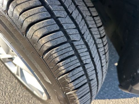 Used 2024 Honda CR-V LX image 28