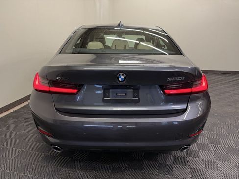 Used 2019 BMW 330i xDrive Sedan w/ Convenience Package AWD/4WD image 8