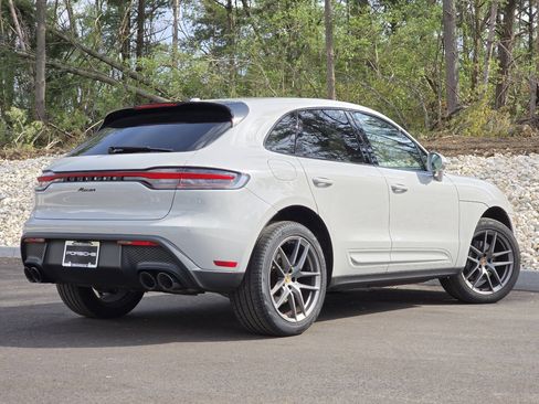 Used 2023 Porsche Macan Turbo AWD/4WD image 34