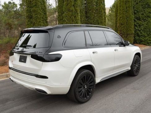 Used 2021 Mercedes-Benz Maybach GLS 600 4MATIC image 10