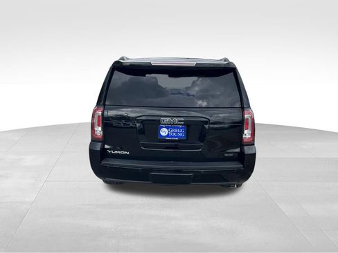 Used 2018 GMC Yukon SLT w/ Premium Edition AWD/4WD image 5