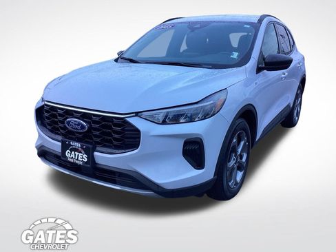 Used 2025 Ford Escape ST-Line FWD image 5