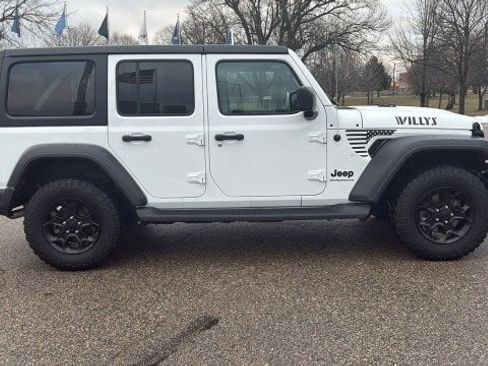 Used 2023 Jeep Wrangler Unlimited Sport image 3