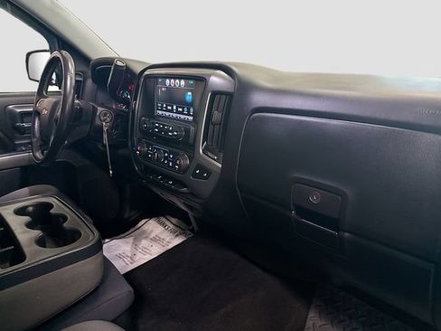 Used 2018 Chevrolet Silverado 1500 LT w/ All Star Edition AWD/4WD image 28