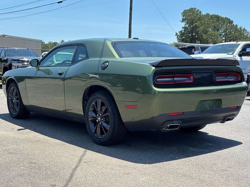 Used 2022 Dodge Challenger SXT w/ Blacktop Package AWD/4WD image 7