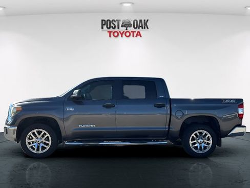 Used 2019 Toyota Tundra SR5 w/ SR5 Upgrade Package image 4