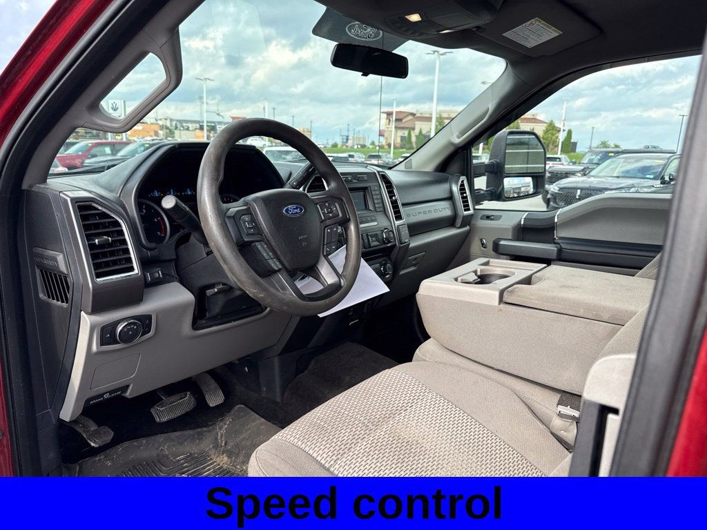 Used 2017 Ford F250 XLT w/ FX4 Off-Road Package AWD/4WD image 11