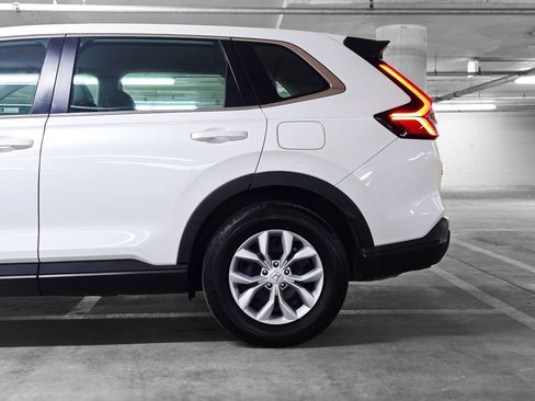Certified 2023 Honda CR-V LX image 15