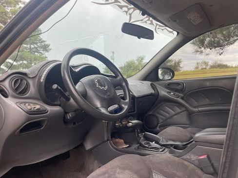 Used 2004 Pontiac Grand Am SE FWD image 15