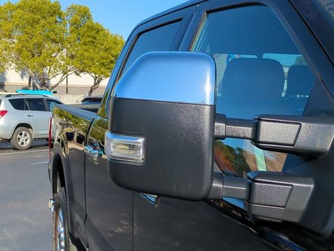 Used 2022 Ford F250 Platinum image 12