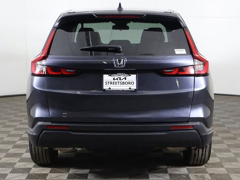 Used 2025 Honda CR-V LX image 9