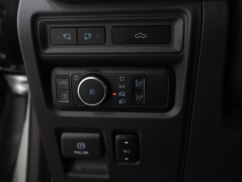 Used 2022 Ford F150 Platinum w/ Equipment Group 701A High image 25