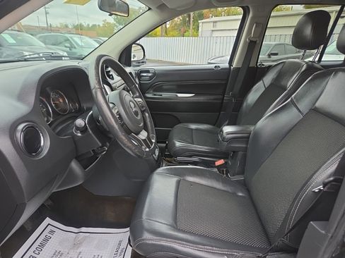 Used 2014 Jeep Compass Latitude w/ Sun/Sound Group image 16