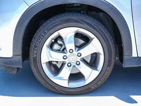 Used 2019 Honda HR-V LX image 13