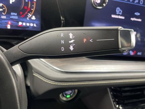 Used 2025 Chevrolet Tahoe Premier image 20