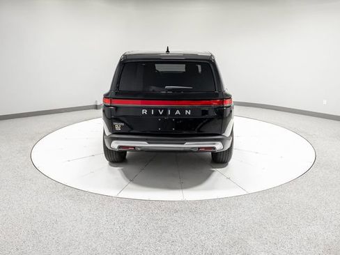 Used 2024 Rivian R1S Adventure AWD/4WD image 35
