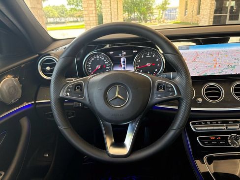 Used 2017 Mercedes-Benz E 300 image 12