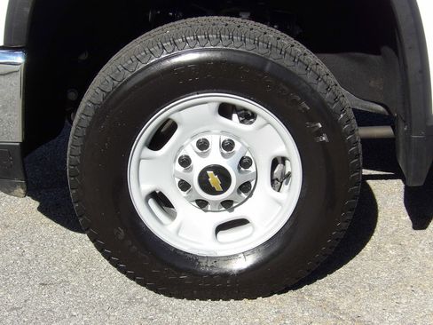 Used 2024 Chevrolet Silverado 2500 W/T w/ WT Convenience Package image 54