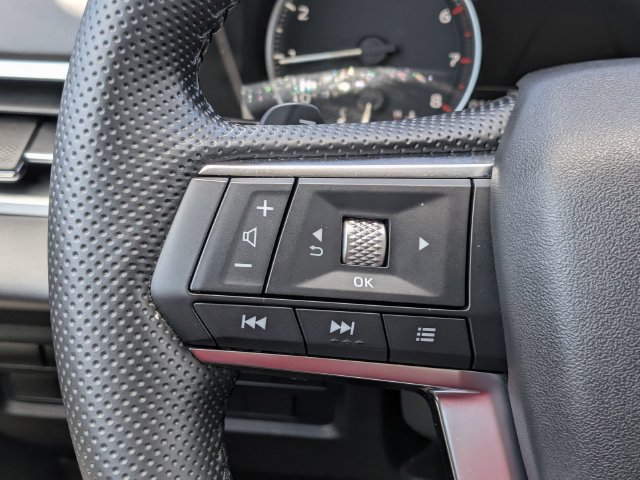 Used 2024 Mitsubishi Outlander SE AWD/4WD image 25