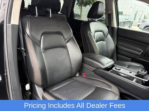 Certified 2025 Nissan Pathfinder SL AWD/4WD image 20