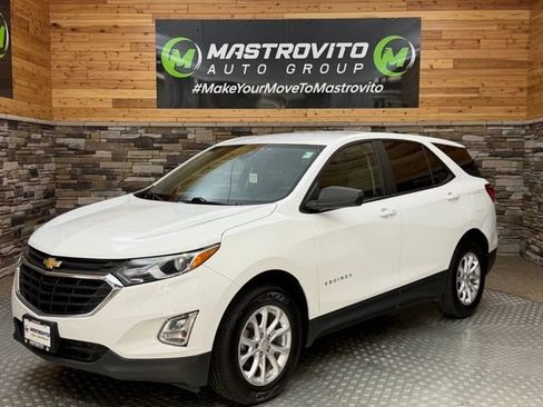 Used 2021 Chevrolet Equinox LS w/ LS Convenience Package AWD/4WD image 5