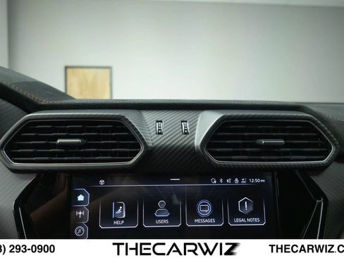 Used 2023 Lamborghini Urus Performante AWD/4WD image 72