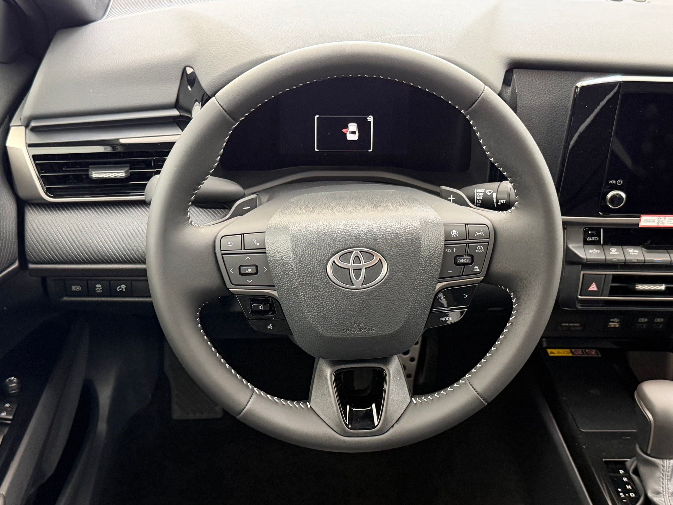 Used 2026 Toyota Camry SE w/ Convenience Package FWD image 26