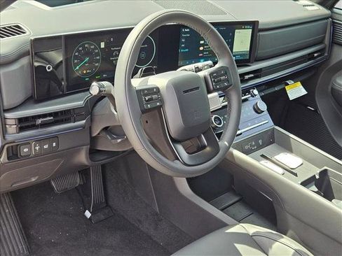 New 2026 Hyundai Santa Fe Calligraphy FWD image 3