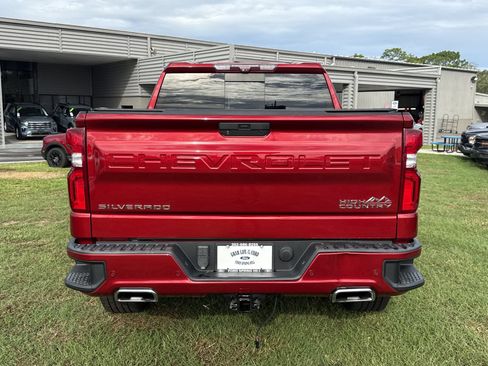 Used 2021 Chevrolet Silverado 1500 High Country w/ Technology Package RWD image 5