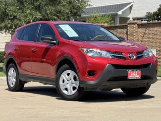 Used 2015 Toyota RAV4 LE image 1