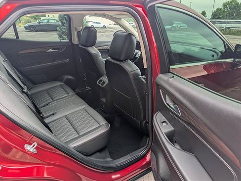 Used 2023 Buick Envision Avenir AWD/4WD image 16