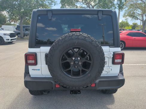 Used 2025 Jeep Wrangler Unlimited Sport S 4xe image 7