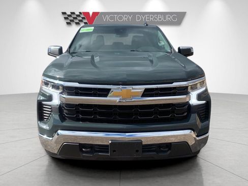 Used 2025 Chevrolet Silverado 1500 LT image 3