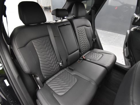 Used 2026 Kia Sportage X-Line w/ X-Line Technology Package image 15