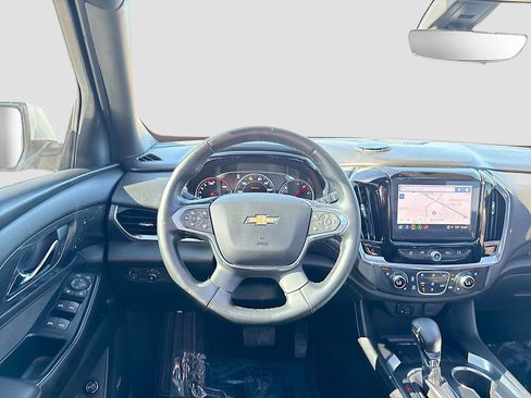 Used 2023 Chevrolet Traverse High Country AWD/4WD image 24