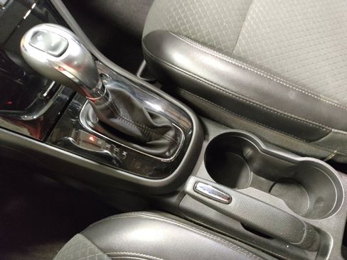 Used 2019 Buick Encore Preferred image 26