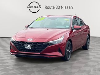Used 2023 Hyundai Elantra SEL video 2