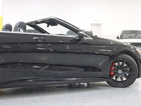 Used 2020 Mercedes-Benz S 560 Cabriolet image 9